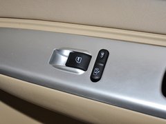 威麟V5 2012款 1.8 手动 舒适型 7座