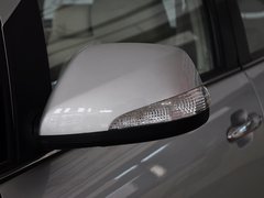2012款 1.8 手动 舒适型 7座