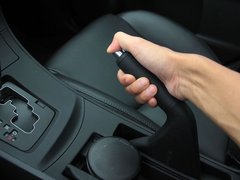 2011款 1.6 自动 舒适型