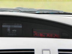 2011款 1.6 自动 舒适型