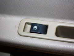 2012款 1.3L 手动 标准型
