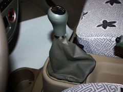 2012款 1.3L 手动 标准型