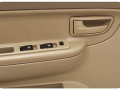 2011款 V70 1.3L 手动 豪华型