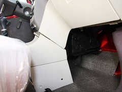 2011款 1.0L 舒适型DA465QA