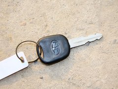 2011款 1.0L 实用型LJ465QE1