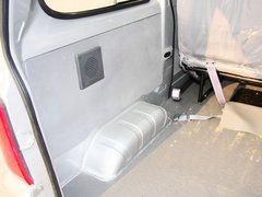 2011款 1.0L 实用型LJ465QE1