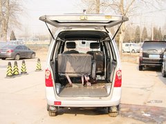 2011款 1.0L 实用型LJ465QE1