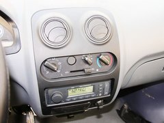 2011款 1.0L 实用型LJ465QE1
