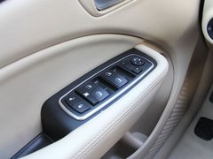 菲翔 2012款 1.4T DCT 尊享版