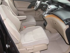 2011款 2.4L 自动 豪华版 7座