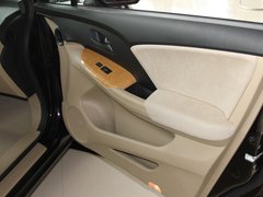 2011款 2.4L 自动 豪华版 7座
