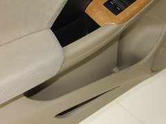 2011款 2.4L 自动 豪华版 7座