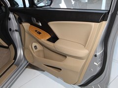 2011款 2.4L 自动 豪华版 7座