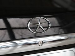 2011款 2.0 自动 豪华型