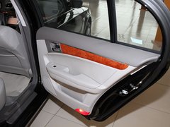 2011款 2.0 自動 豪華型