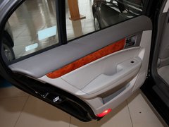 2011款 2.0 自動 豪華型