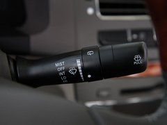 2011款 2.0 自动 豪华型