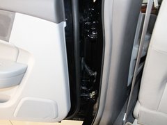 2011款 2.0 自动 豪华型