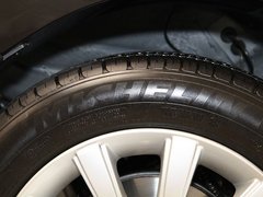 2011款 2.0 自動(dòng) 豪華型