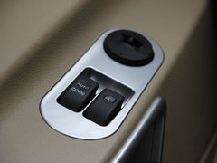 2011款 2.8 手动 舒适版 14座 HFC6591KH