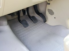 2011款 2.8 手动 舒适版 14座 HFC6591KH