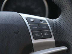 2011款 2.0T 手动 柴油两驱精英型 5座