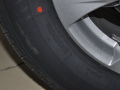 2011款 2.0L 手动 汽油两驱精英型 5座