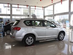 2011款 2.0L 手动 汽油两驱尊贵型 5座