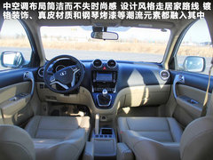 2011款 2.0L 手动 汽油两驱尊贵型 5座