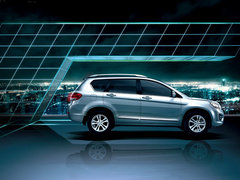 2011款 2.0L 手动 汽油两驱尊贵型 5座