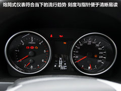 2011款 2.0T 手动 柴油两驱尊贵型 5座