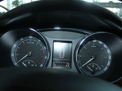 2012款 1.6 自动 逸俊版