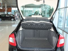 2012款 1.6 自动 逸俊版