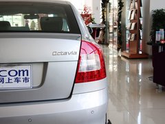 2012款 1.6 自动 逸俊版