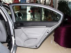 2012款 1.6 自动 逸俊版
