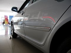 2012款 1.6 自动 逸俊版