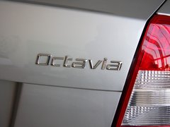 2012款 1.6 自动 逸俊版