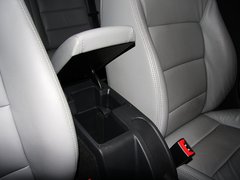 2012款 1.6 自动 逸俊版