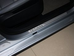 2012款 1.6 自动 逸俊版
