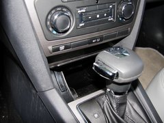 2012款 1.6 自动 逸俊版