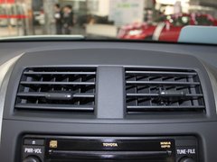 一汽丰田  RAV4 2.0 AT 中控仪表台上方