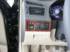 2012款 1.8L 手动 精英型