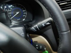 2012款 1.8L 自动 豪华型