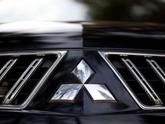 2011款 3.0 自动 运动导航版7座