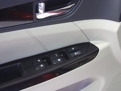 2012款 1.6L 手动 尊贵型