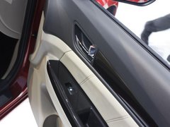 2012款 1.6L 手动 尊贵型