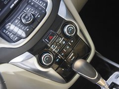 2012款 1.6L 手动 尊贵型