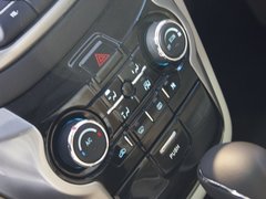2012款 1.6L 手动 尊贵型