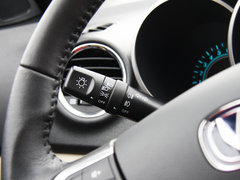 2012款 1.6L 手动 尊贵型