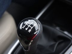 2012款 1.6L 手动 尊贵型